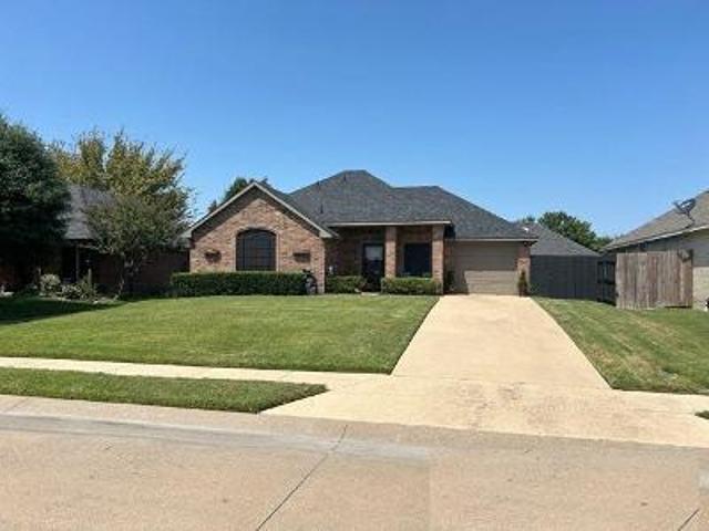 House for sale in Ellis, Texas