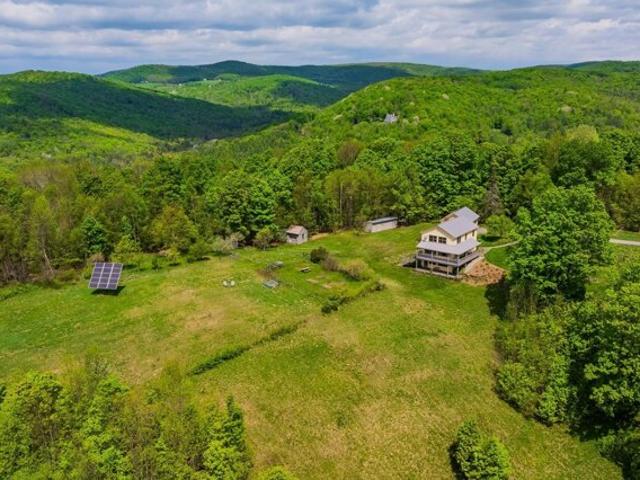 House for sale in Strafford, Vermont