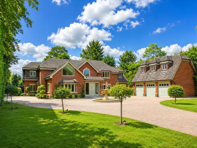 House for rent in Denham, Gerrards Cross and Chalfonts Community Board, Jordans