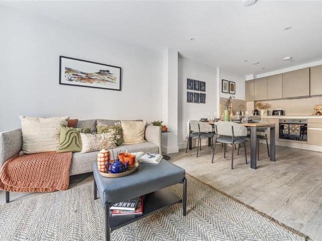 Apartment for rent in Huntley Wharf, Reading