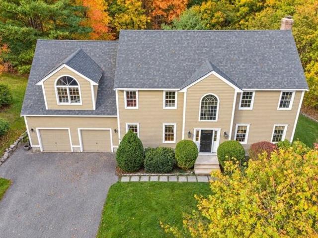 House for sale in Boxborough, Middlesex County