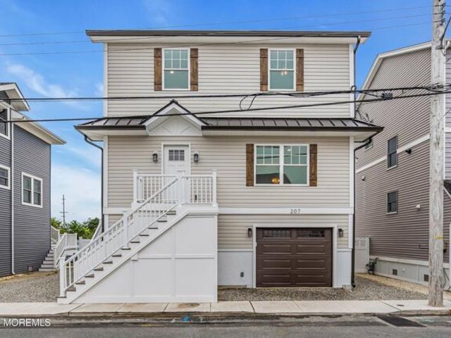 House for sale in Lavallette