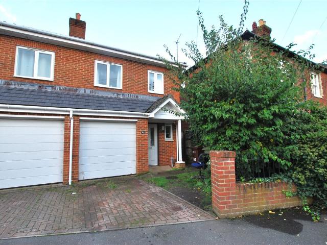House for rent in Bellfields, Westborough