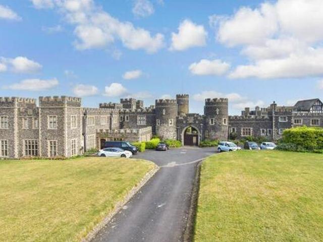 House for sale in Acol, Kent