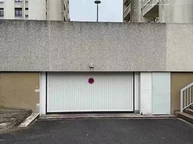Garage vente à Tours, Joué-lès-tours