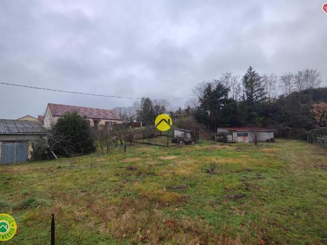 Terrain vente à Saint-Amand-Montrond, Jouet-sur-l'aubois