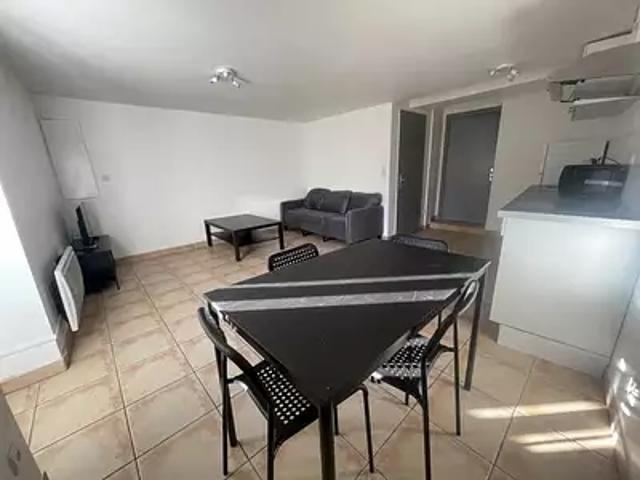 Appartement location à Jouques, Bouches-du-Rhône