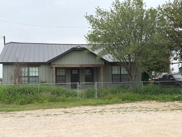 House for sale in Charlotte, Atascosa County