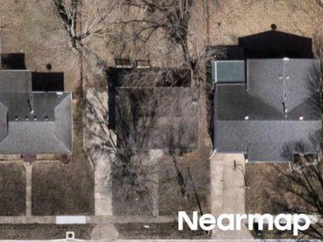 House for sale in East Saint Louis, Illinois