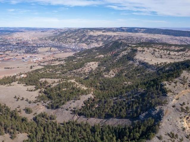 Land for sale in Hot Springs, Fall River County