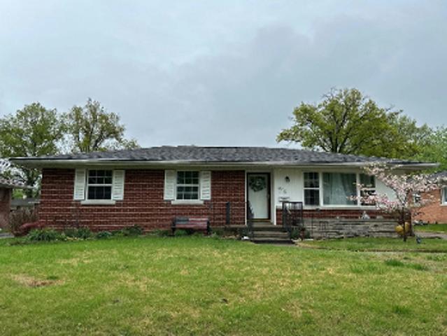 House for sale in Evansville, Indiana