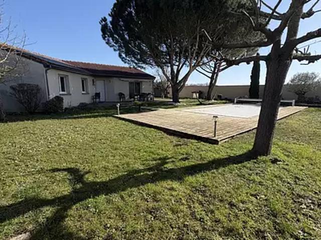 Maison vente à Thiers, Joze