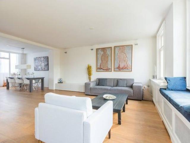Appartement te huur in Zuid, Amsterdam