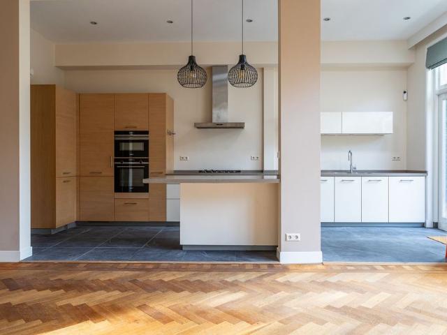 Woning te huur in Nassaubuurt, Den Haag