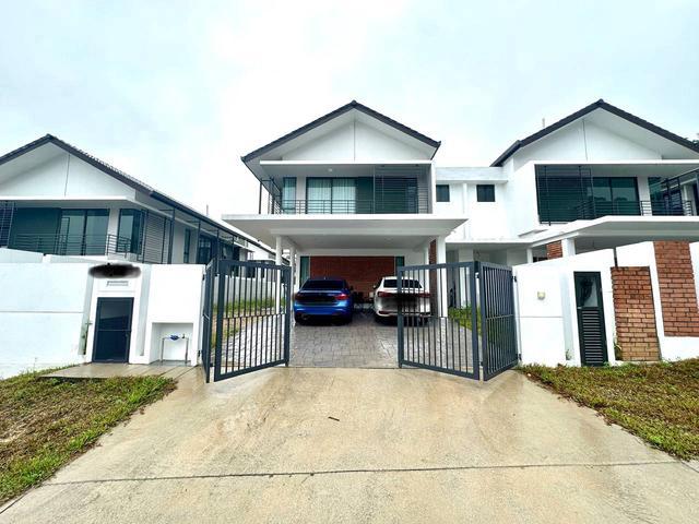 Residential House for sale in Petaling, Alam Impian