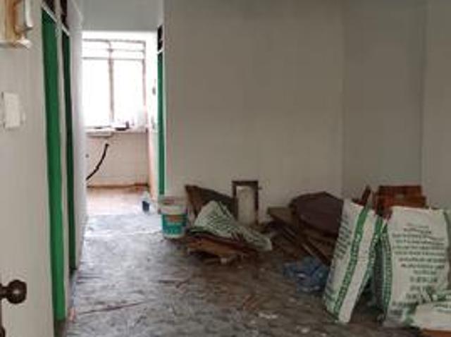 Flat for sale in Petaling Jaya, Petaling