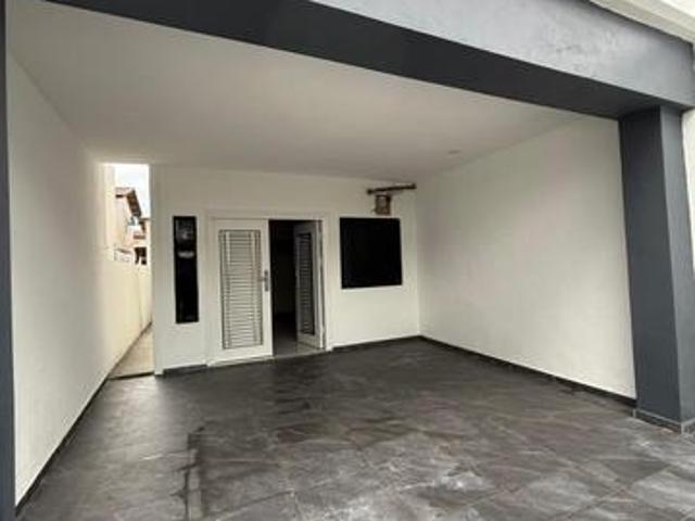 Bungalow for sale in Ulu Tiram, Johor