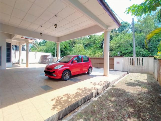 Bungalow for sale in Kuantan, Pahang