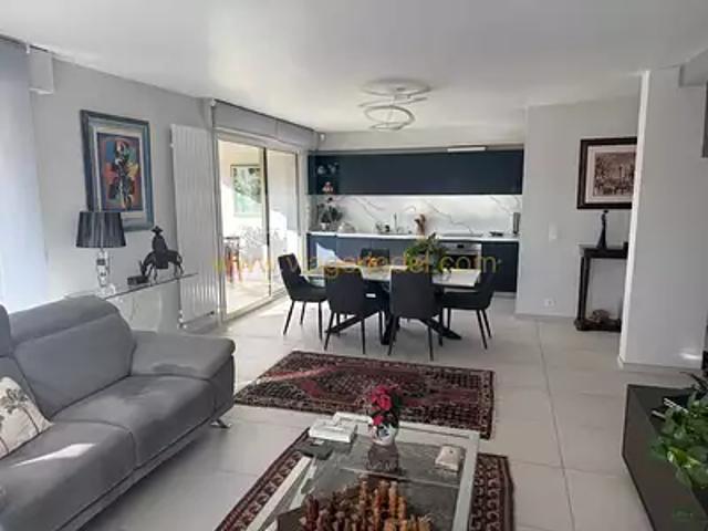 Appartement vente à Grasse, Antibes