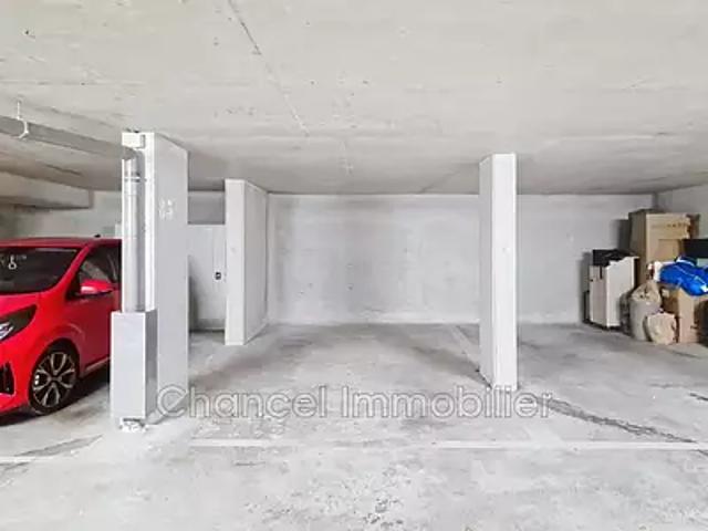 Garage vente à Grasse, Antibes