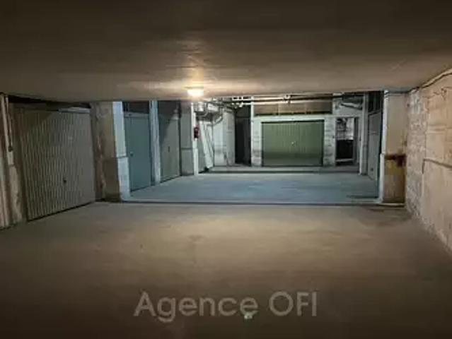 Garage vente à Grasse, Antibes