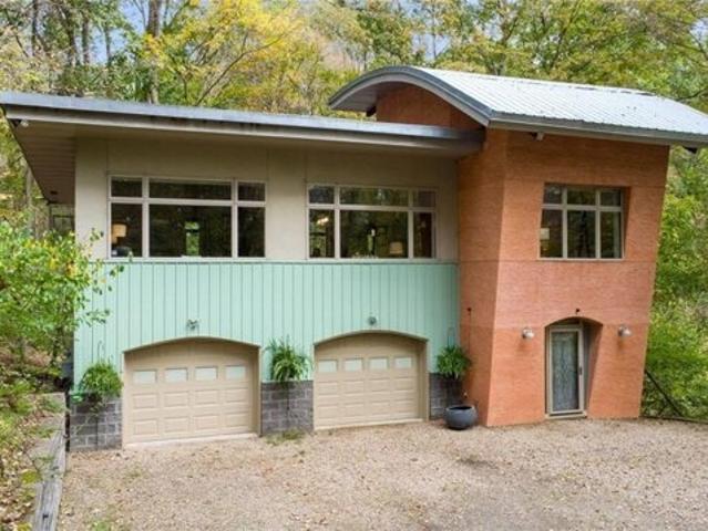 House for sale in Coraopolis, Pennsylvania