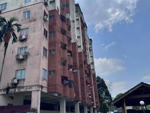 Apartment for sale in Petaling, Subang Jaya