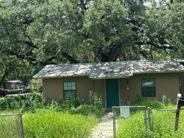 House for sale in Uvalde, Texas