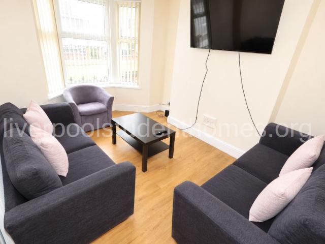 House for rent in Royal Borough of Kensington and Chelsea, Greater London