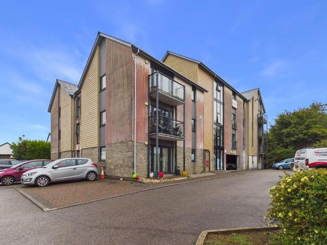 Apartment for rent in Mount Ambrose, Cornwall