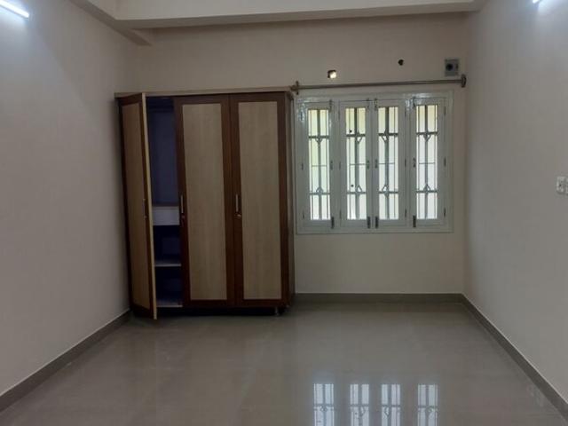 Flat for rent in Haidarabad, Telangana