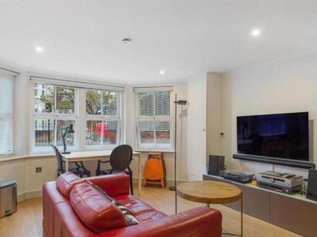 House for sale in City of London, Greater London