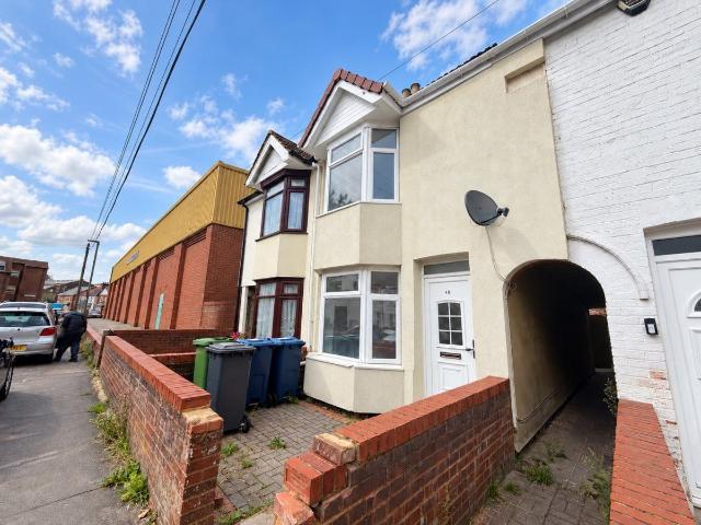 House for rent in Castlefield, Cressex