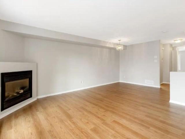 Apartment for rent in Barrhaven East, Ottawa