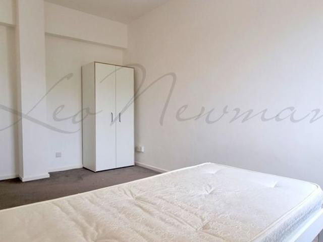 Apartment for rent in Saint Giles, Bloomsbury