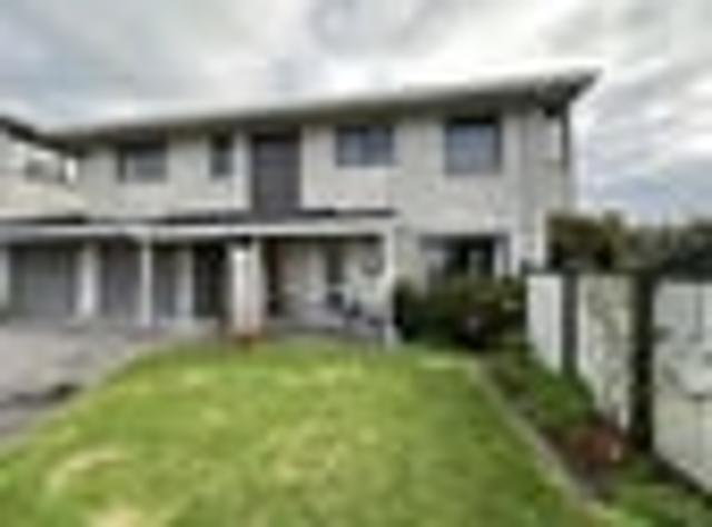 Townhouse for rent in Omokoroa, Bay Of Plenty