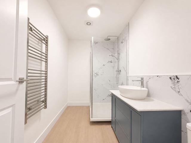 Apartment for rent in Elm Park, Calderstones