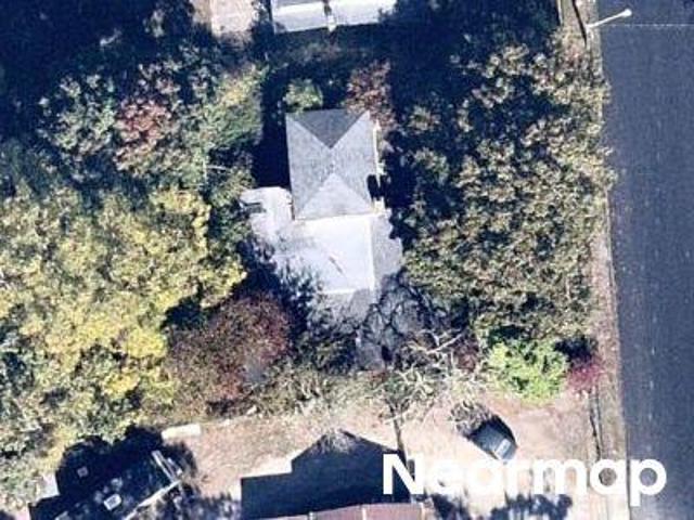 House for sale in Coram House for sale in Coram