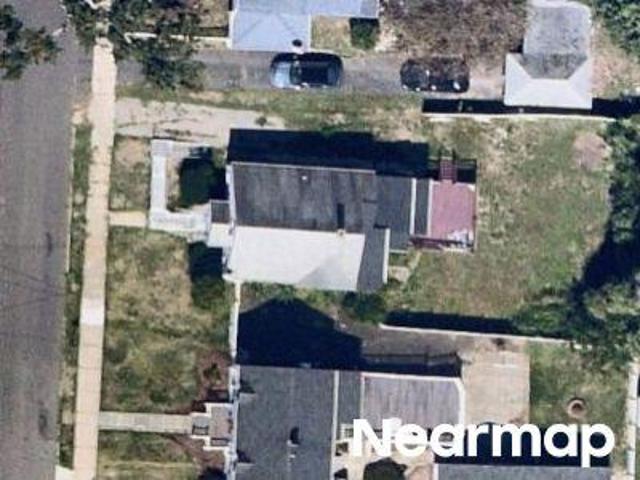 House for sale in Bridgeport, Connecticut