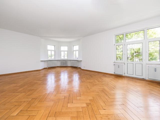 Wohnung kaufen in Neuhausen-Nymphenburg, München