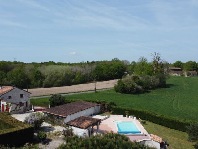 Maison vente à Angoulême, Nouvelle-Aquitaine