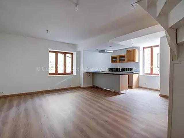 Maison vente à Sur la Ville, Jujurieux