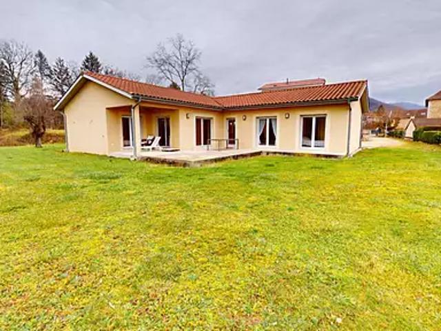 Maison vente à Nantua, Jujurieux