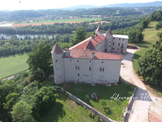 Château vente à Jujurieux