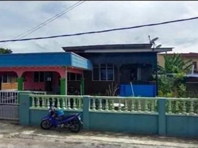 Bungalow for rent in Chukai