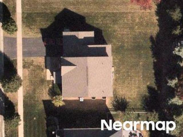 House for sale in Oswego