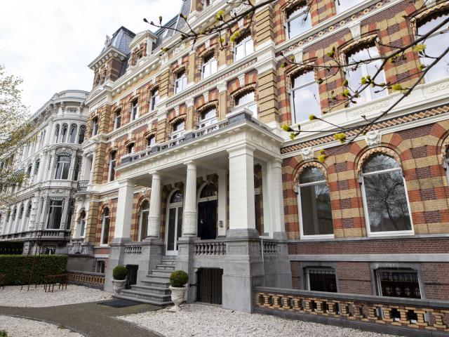 Bedrijfspand te huur in Centrum, Rotterdam