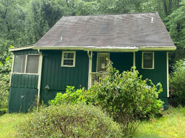 House for sale in Hayesville, North Carolina