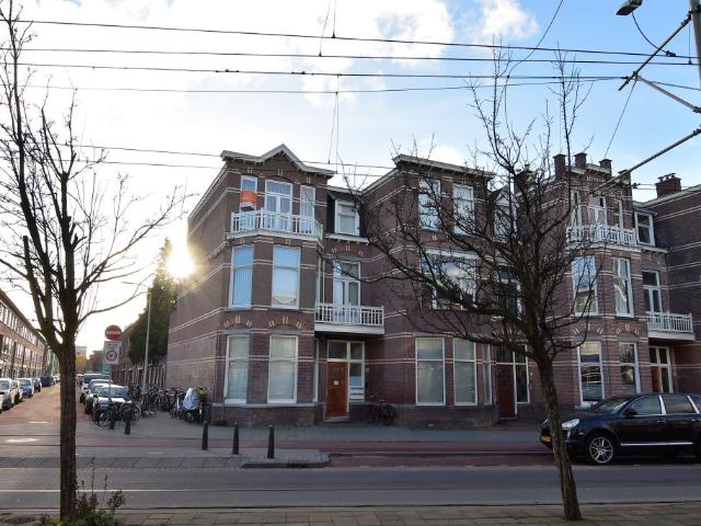 Appartement te huur in Bezuidenhout, Zuid Holland