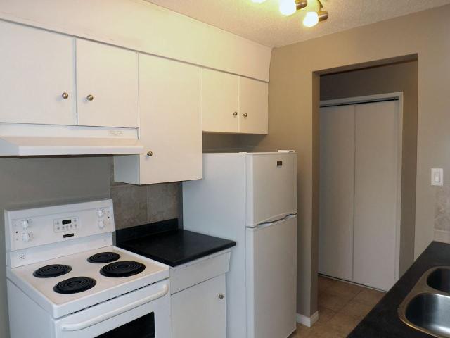Apartment for rent in Wedgewood, Alberta